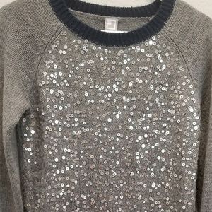 Sequince Sweater